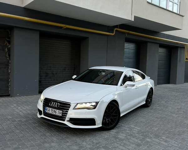 Белый Ауди A7 Sportback, объемом двигателя 3 л и пробегом 158 тыс. км за 13250 $, фото 4 на Automoto.ua