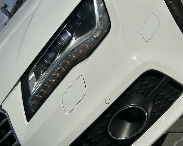 Білий Ауді A7 Sportback, об'ємом двигуна 3 л та пробігом 235 тис. км за 16799 $, фото 6 на Automoto.ua
