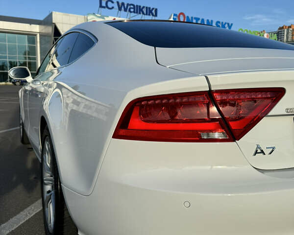 Белый Ауди A7 Sportback, объемом двигателя 2.77 л и пробегом 157 тыс. км за 13500 $, фото 8 на Automoto.ua
