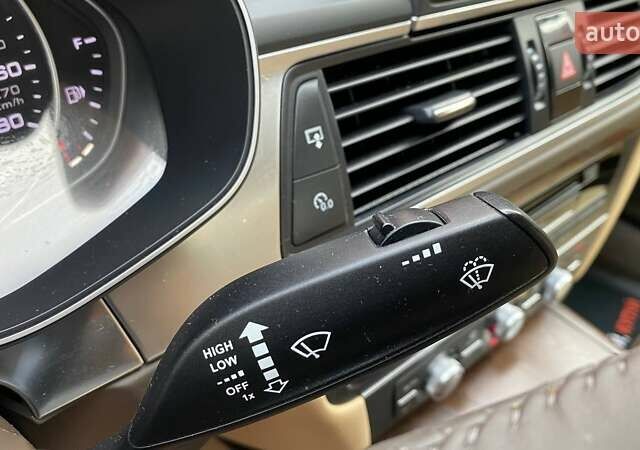 Білий Ауді A7 Sportback, об'ємом двигуна 3 л та пробігом 167 тис. км за 15500 $, фото 23 на Automoto.ua