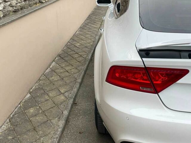 Білий Ауді A7 Sportback, об'ємом двигуна 3 л та пробігом 201 тис. км за 13500 $, фото 5 на Automoto.ua