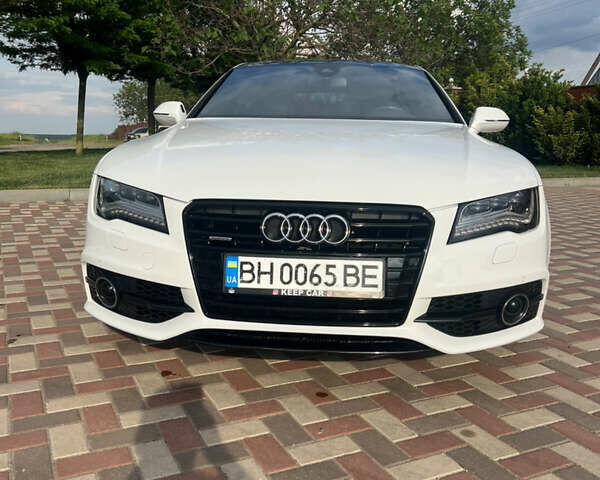 Белый Ауди A7 Sportback, объемом двигателя 3 л и пробегом 138 тыс. км за 23700 $, фото 1 на Automoto.ua