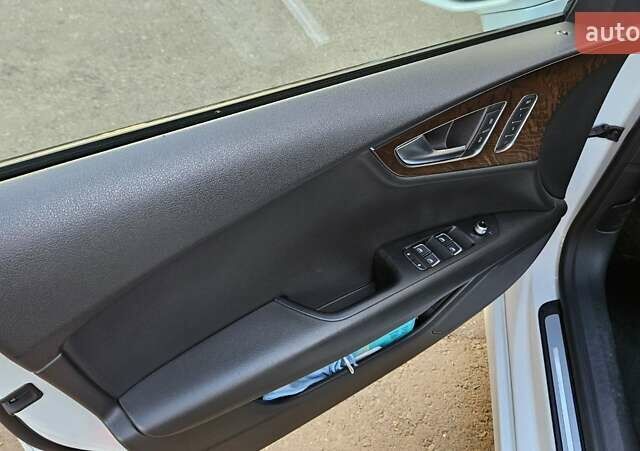 Белый Ауди A7 Sportback, объемом двигателя 2.77 л и пробегом 67 тыс. км за 21500 $, фото 15 на Automoto.ua