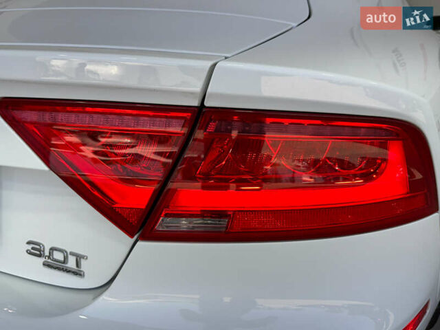 Белый Ауди A7 Sportback, объемом двигателя 3 л и пробегом 164 тыс. км за 17950 $, фото 4 на Automoto.ua