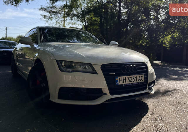 Белый Ауди A7 Sportback, объемом двигателя 3 л и пробегом 110 тыс. км за 23500 $, фото 10 на Automoto.ua