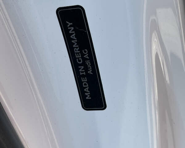 Білий Ауді A7 Sportback, об'ємом двигуна 3 л та пробігом 180 тис. км за 24999 $, фото 7 на Automoto.ua