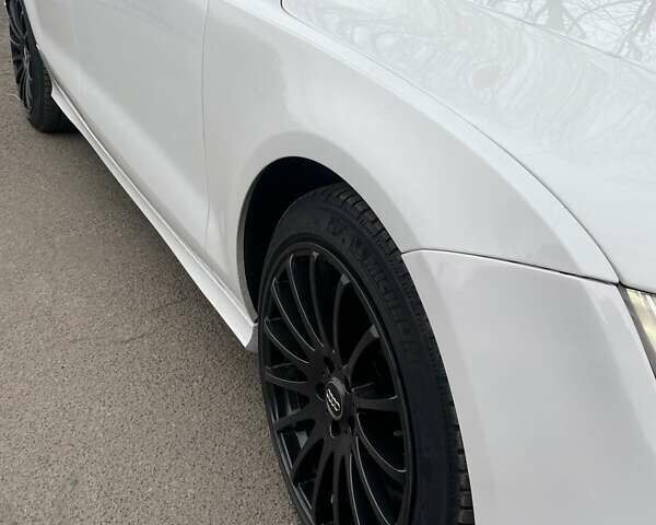Ауді A7 Sportback 2013 у Рівному на Automoto.ua Білий Ауді A7 Sportback, об'ємом двигуна 3 л та пробігом 202 тис. км за 12900 $, фото 4 на Automoto.ua