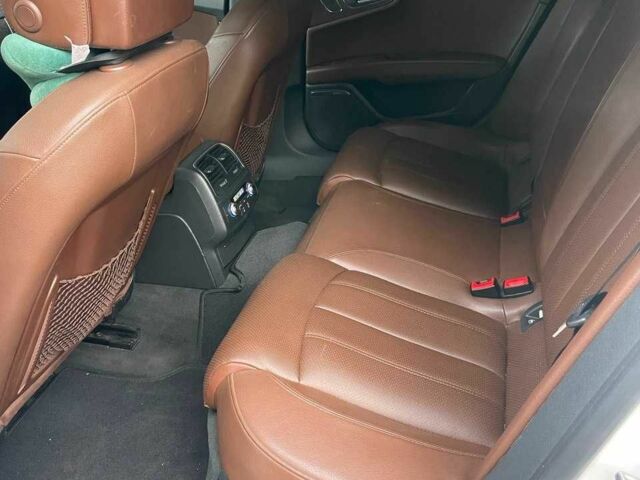 Білий Ауді A7 Sportback, об'ємом двигуна 3 л та пробігом 201 тис. км за 13500 $, фото 12 на Automoto.ua