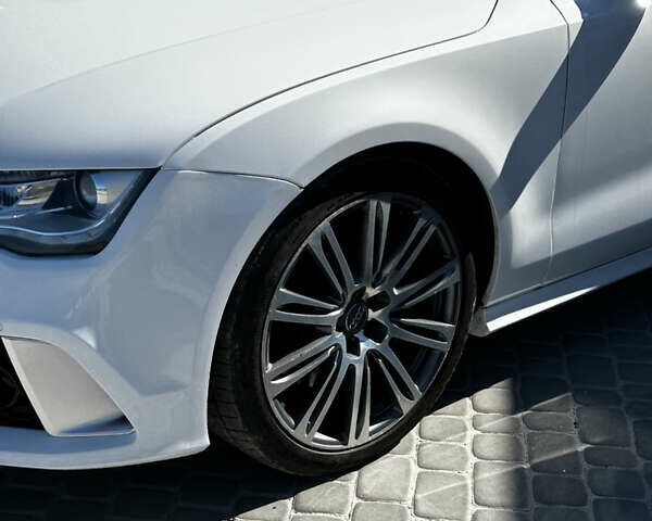 Білий Ауді A7 Sportback, об'ємом двигуна 3 л та пробігом 221 тис. км за 12000 $, фото 4 на Automoto.ua