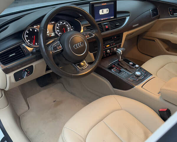 Белый Ауди A7 Sportback, объемом двигателя 3 л и пробегом 199 тыс. км за 14999 $, фото 18 на Automoto.ua