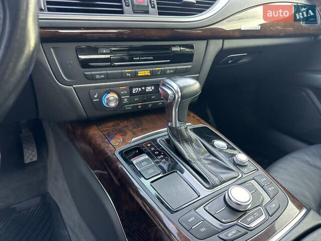 Белый Ауди A7 Sportback, объемом двигателя 2.97 л и пробегом 244 тыс. км за 23850 $, фото 19 на Automoto.ua