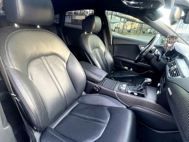 Белый Ауди A7 Sportback, объемом двигателя 3 л и пробегом 149 тыс. км за 28500 $, фото 6 на Automoto.ua