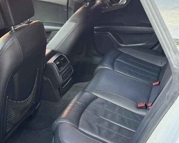 Белый Ауди A7 Sportback, объемом двигателя 3 л и пробегом 336 тыс. км за 13700 $, фото 63 на Automoto.ua