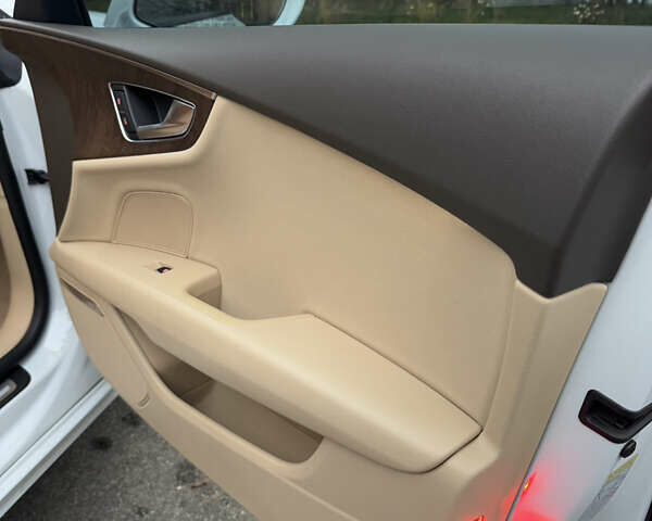 Белый Ауди A7 Sportback, объемом двигателя 3 л и пробегом 199 тыс. км за 14999 $, фото 27 на Automoto.ua