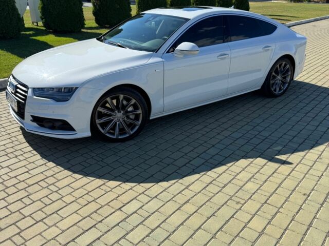 Белый Ауди A7 Sportback, объемом двигателя 3 л и пробегом 162 тыс. км за 22200 $, фото 2 на Automoto.ua