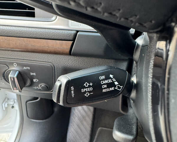 Белый Ауди A7 Sportback, объемом двигателя 3 л и пробегом 336 тыс. км за 13900 $, фото 88 на Automoto.ua