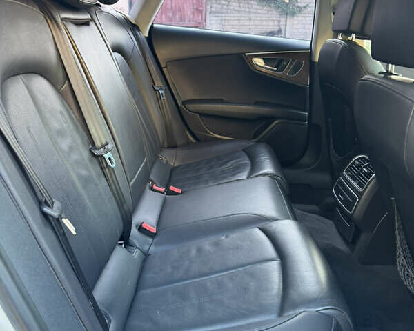 Белый Ауди A7 Sportback, объемом двигателя 3 л и пробегом 336 тыс. км за 13700 $, фото 73 на Automoto.ua