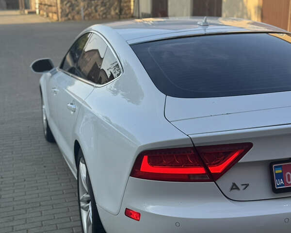 Белый Ауди A7 Sportback, объемом двигателя 3 л и пробегом 336 тыс. км за 13700 $, фото 38 на Automoto.ua