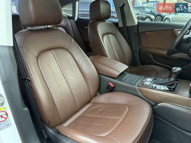 Белый Ауди A7 Sportback, объемом двигателя 2.97 л и пробегом 188 тыс. км за 27000 $, фото 33 на Automoto.ua