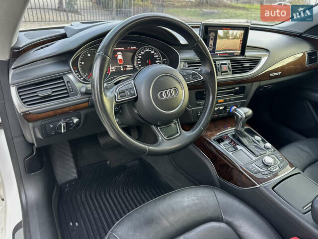 Белый Ауди A7 Sportback, объемом двигателя 2.97 л и пробегом 244 тыс. км за 23850 $, фото 18 на Automoto.ua