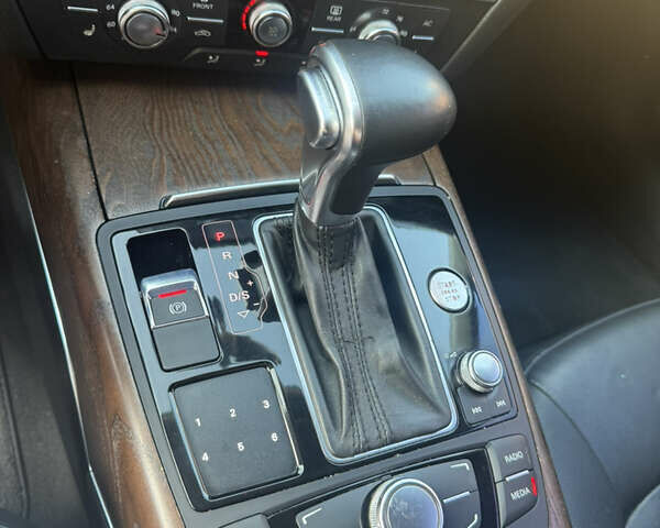 Белый Ауди A7 Sportback, объемом двигателя 3 л и пробегом 336 тыс. км за 13700 $, фото 60 на Automoto.ua