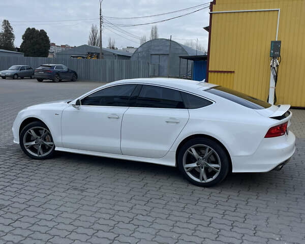 Белый Ауди A7 Sportback, объемом двигателя 3 л и пробегом 135 тыс. км за 25600 $, фото 6 на Automoto.ua