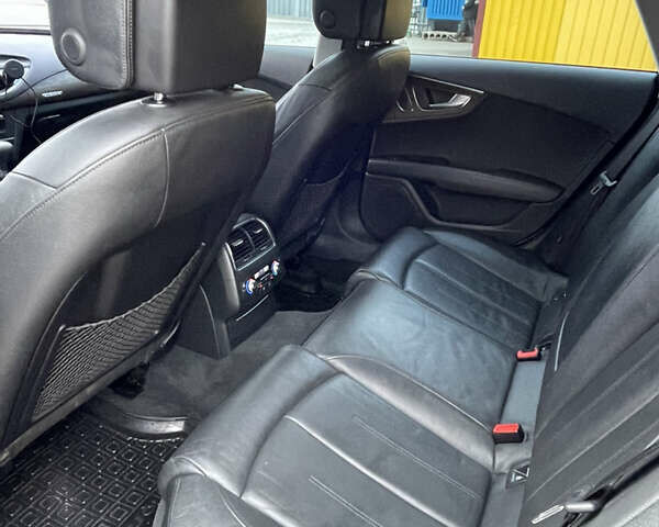 Белый Ауди A7 Sportback, объемом двигателя 3 л и пробегом 135 тыс. км за 25600 $, фото 26 на Automoto.ua