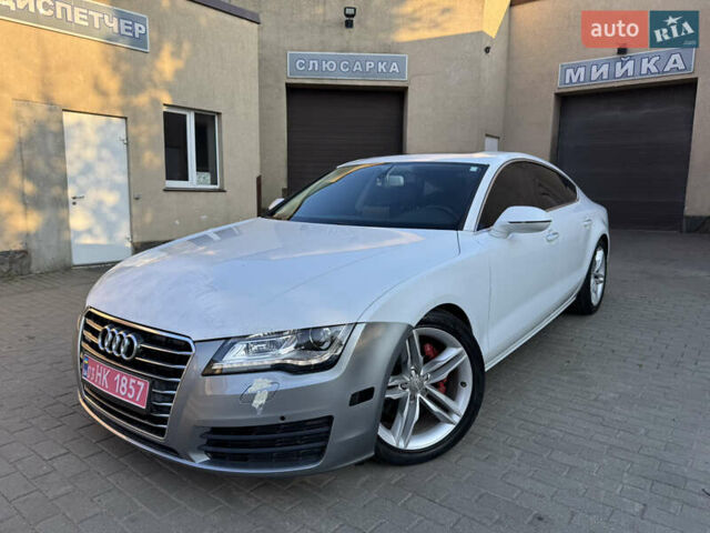 Белый Ауди A7 Sportback, объемом двигателя 3 л и пробегом 336 тыс. км за 13500 $, фото 4 на Automoto.ua