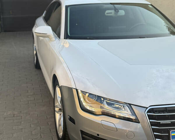 Белый Ауди A7 Sportback, объемом двигателя 3 л и пробегом 336 тыс. км за 13700 $, фото 42 на Automoto.ua