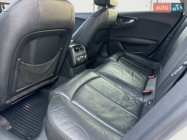 Белый Ауди A7 Sportback, объемом двигателя 2.97 л и пробегом 244 тыс. км за 23850 $, фото 37 на Automoto.ua