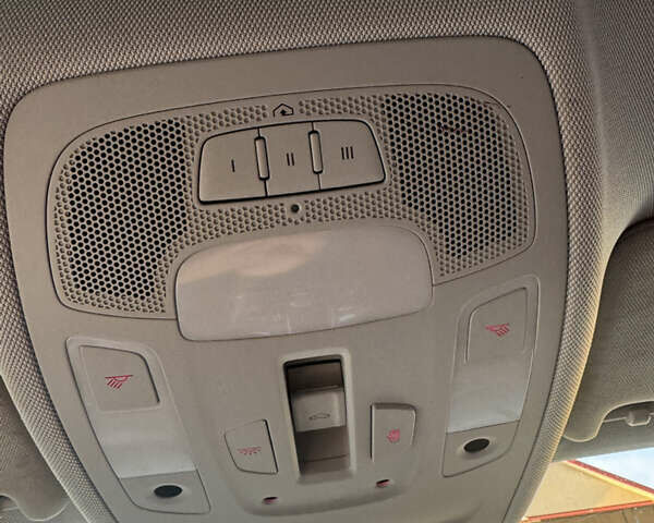 Белый Ауди A7 Sportback, объемом двигателя 3 л и пробегом 336 тыс. км за 13700 $, фото 57 на Automoto.ua