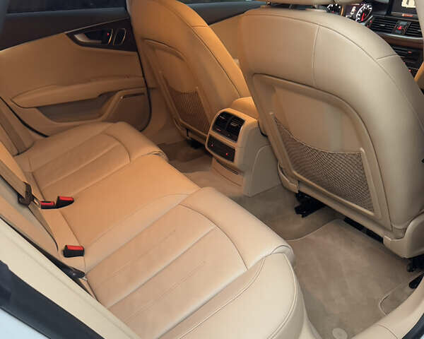 Белый Ауди A7 Sportback, объемом двигателя 3 л и пробегом 199 тыс. км за 14999 $, фото 29 на Automoto.ua