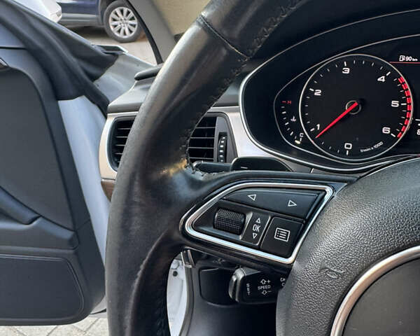 Белый Ауди A7 Sportback, объемом двигателя 3 л и пробегом 336 тыс. км за 13700 $, фото 55 на Automoto.ua