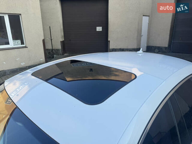 Белый Ауди A7 Sportback, объемом двигателя 3 л и пробегом 336 тыс. км за 13700 $, фото 35 на Automoto.ua