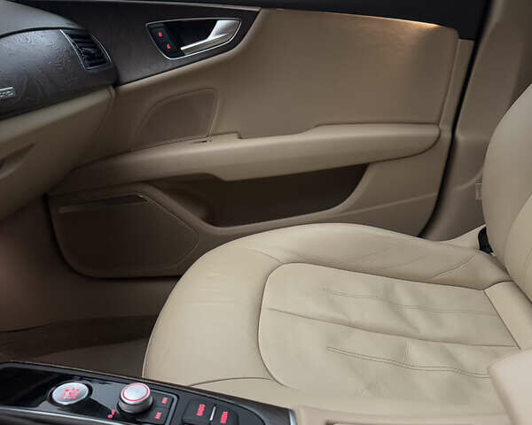 Белый Ауди A7 Sportback, объемом двигателя 3 л и пробегом 199 тыс. км за 14999 $, фото 20 на Automoto.ua