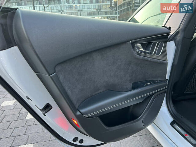 Белый Ауди A7 Sportback, объемом двигателя 3 л и пробегом 124 тыс. км за 23500 $, фото 35 на Automoto.ua