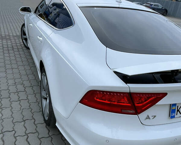 Белый Ауди A7 Sportback, объемом двигателя 3 л и пробегом 135 тыс. км за 25600 $, фото 10 на Automoto.ua