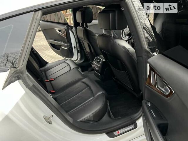 Белый Ауди A7 Sportback, объемом двигателя 3 л и пробегом 142 тыс. км за 25000 $, фото 43 на Automoto.ua
