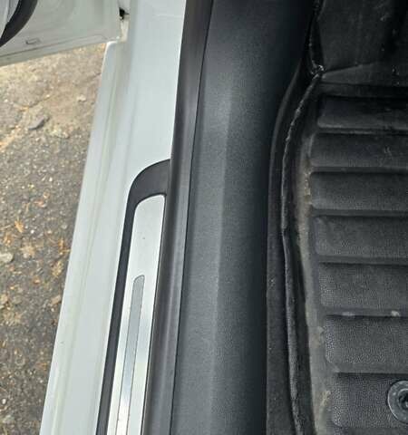 Белый Ауди A7 Sportback, объемом двигателя 2.97 л и пробегом 121 тыс. км за 27500 $, фото 6 на Automoto.ua