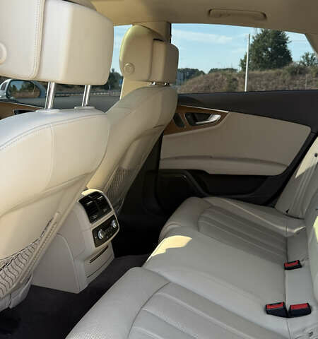 Белый Ауди A7 Sportback, объемом двигателя 3 л и пробегом 210 тыс. км за 23499 $, фото 13 на Automoto.ua