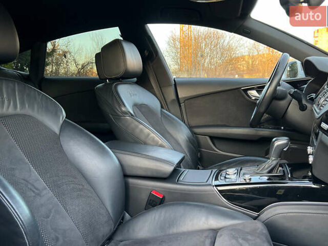 Белый Ауди A7 Sportback, объемом двигателя 2.97 л и пробегом 162 тыс. км за 27600 $, фото 24 на Automoto.ua