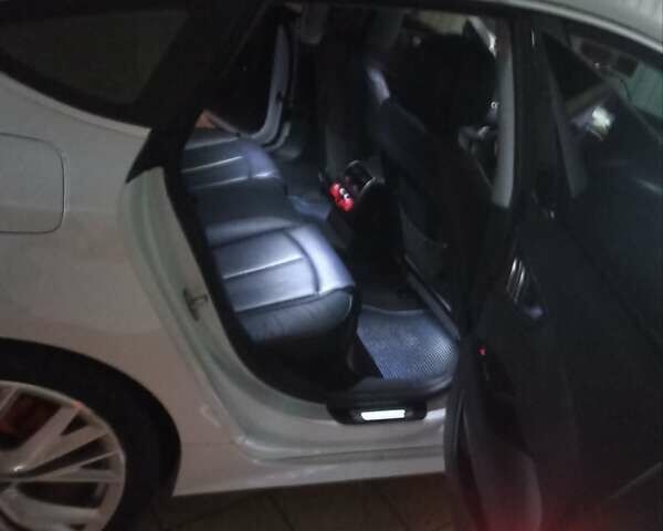 Білий Ауді A7 Sportback, об'ємом двигуна 2.97 л та пробігом 92 тис. км за 34000 $, фото 17 на Automoto.ua