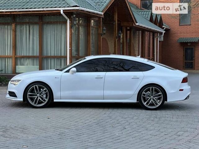 Белый Ауди A7 Sportback, объемом двигателя 3 л и пробегом 142 тыс. км за 25000 $, фото 33 на Automoto.ua
