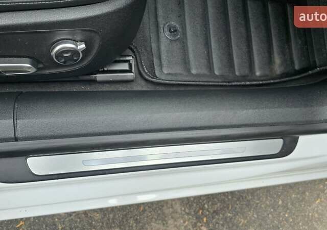 Белый Ауди A7 Sportback, объемом двигателя 2.97 л и пробегом 121 тыс. км за 27500 $, фото 4 на Automoto.ua