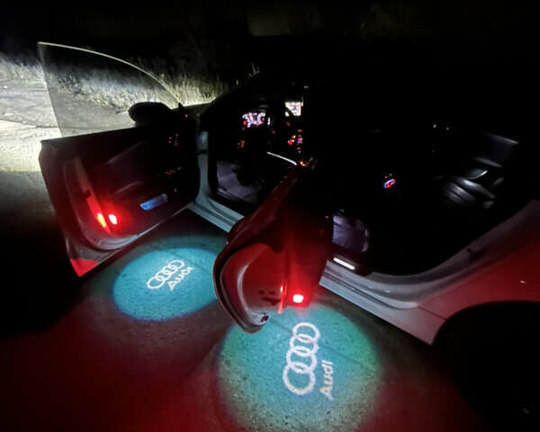 Білий Ауді A7 Sportback, об'ємом двигуна 3 л та пробігом 198 тис. км за 23000 $, фото 28 на Automoto.ua