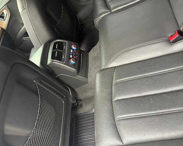 Белый Ауди A7 Sportback, объемом двигателя 3 л и пробегом 130 тыс. км за 20500 $, фото 9 на Automoto.ua