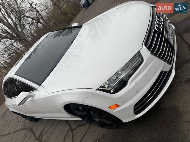 Белый Ауди A7 Sportback, объемом двигателя 3 л и пробегом 130 тыс. км за 20500 $, фото 2 на Automoto.ua
