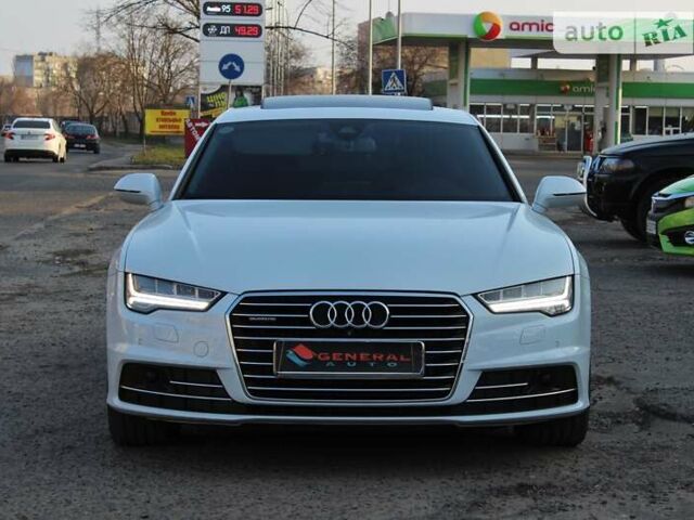 Белый Ауди A7 Sportback, объемом двигателя 2.97 л и пробегом 207 тыс. км за 33333 $, фото 3 на Automoto.ua