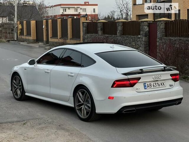 Белый Ауди A7 Sportback, объемом двигателя 3 л и пробегом 142 тыс. км за 25000 $, фото 4 на Automoto.ua