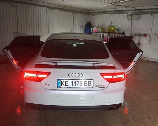 Білий Ауді A7 Sportback, об'ємом двигуна 2.97 л та пробігом 92 тис. км за 34000 $, фото 18 на Automoto.ua